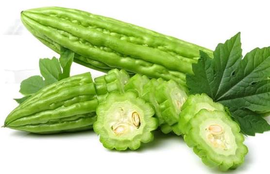 Khổ qua (mướp đắng) giải độc tốt. Uống hay ăn sống đều tốt.