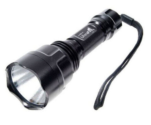 Đèn pin siêu sáng Ultrafire C8